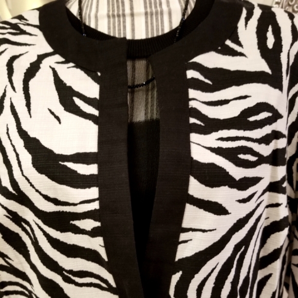 Chico's Zebra Print Black Ecru White Duster Jacket - Picture 3 of 10